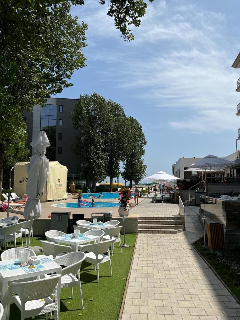 Complex Modern All Inclusive Hotel Mamaia Bagian luar foto