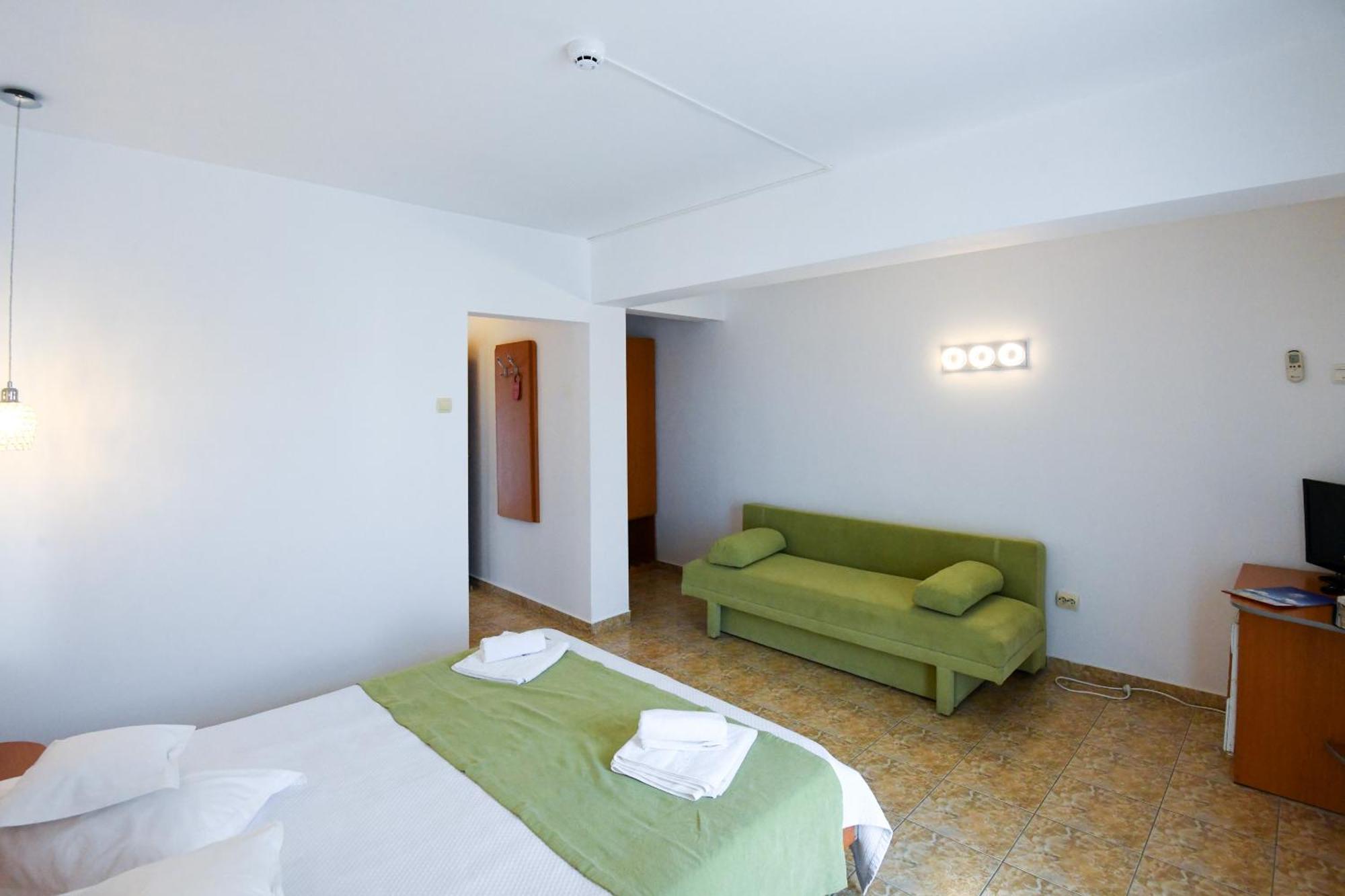 Complex Modern All Inclusive Mamaia Bagian luar foto