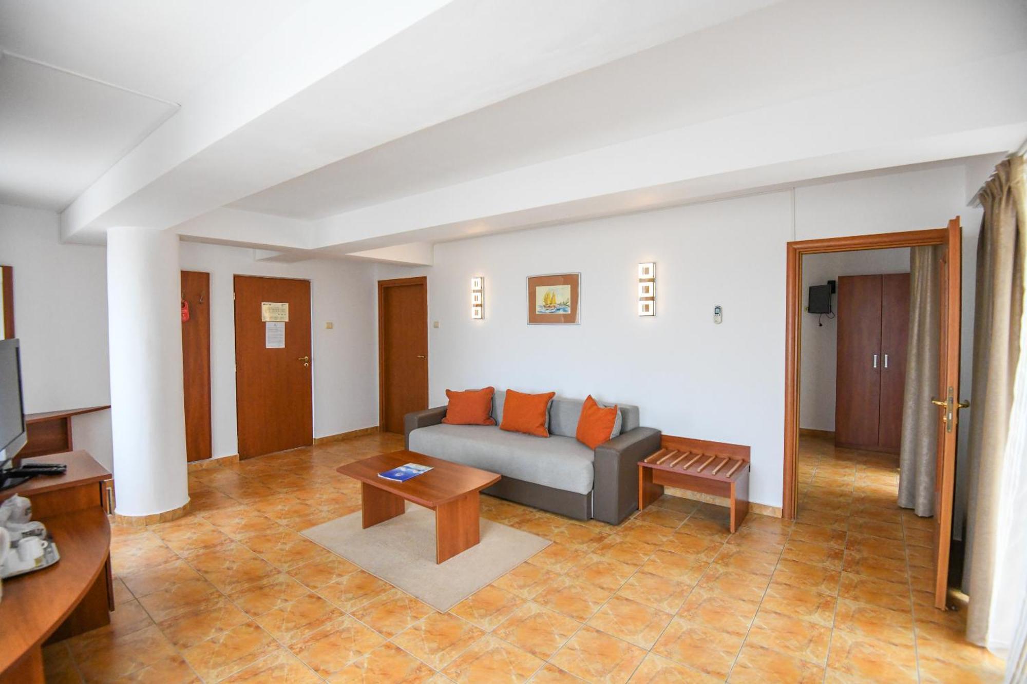 Complex Modern All Inclusive Mamaia Bagian luar foto