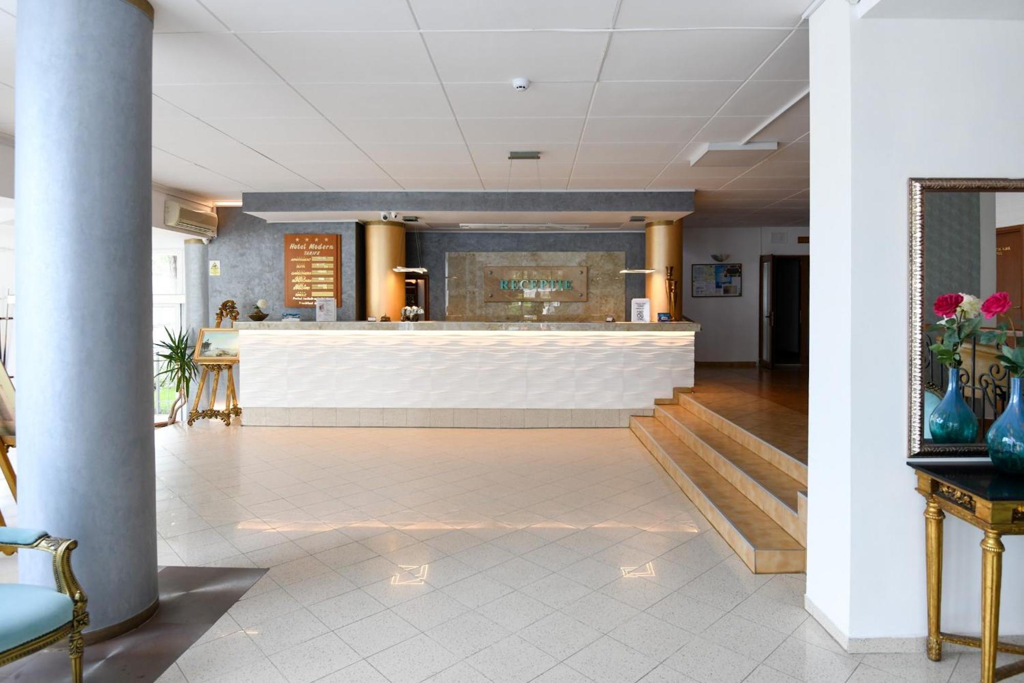 Complex Modern All Inclusive Mamaia Bagian luar foto