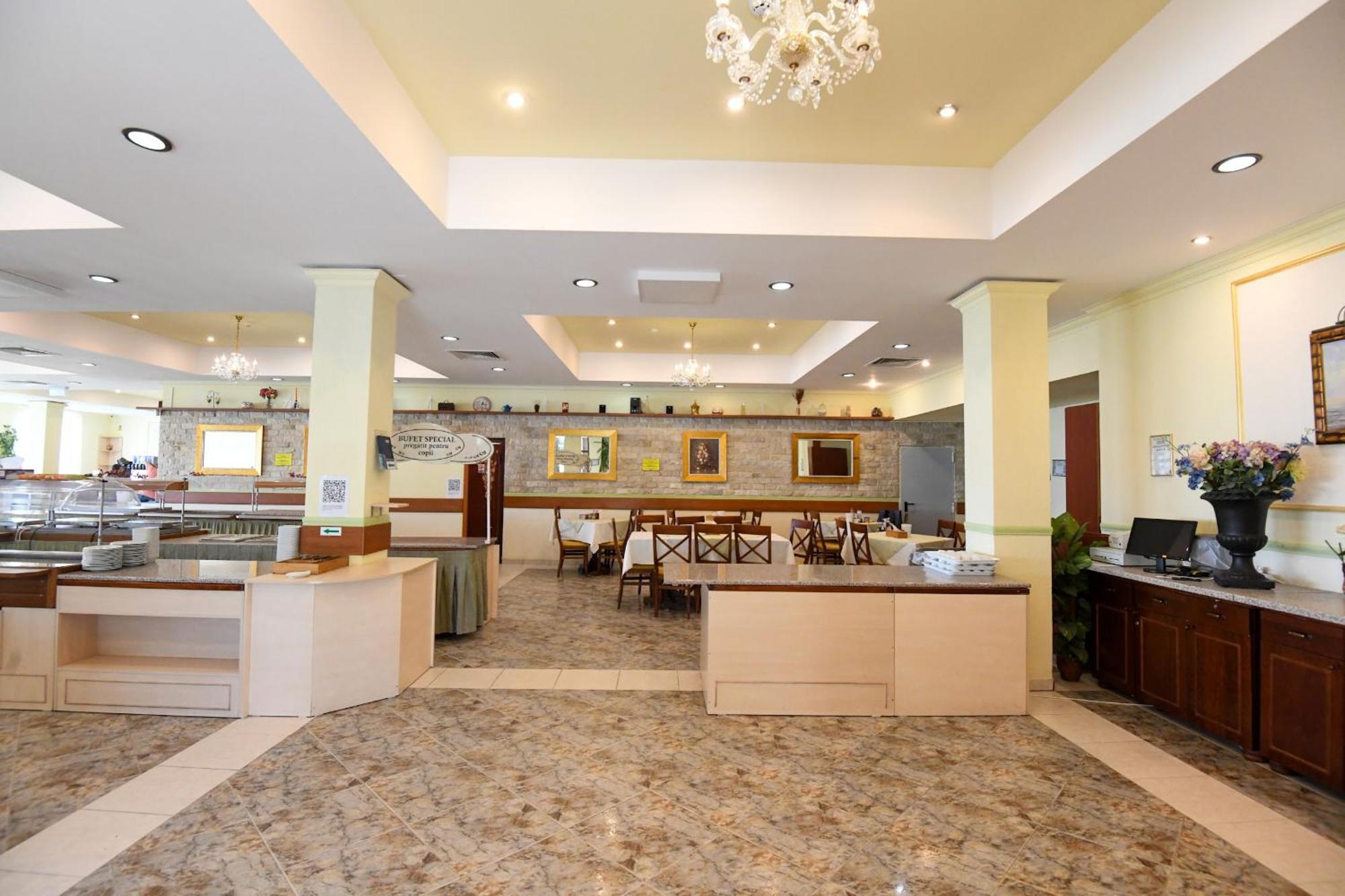 Complex Modern All Inclusive Mamaia Bagian luar foto