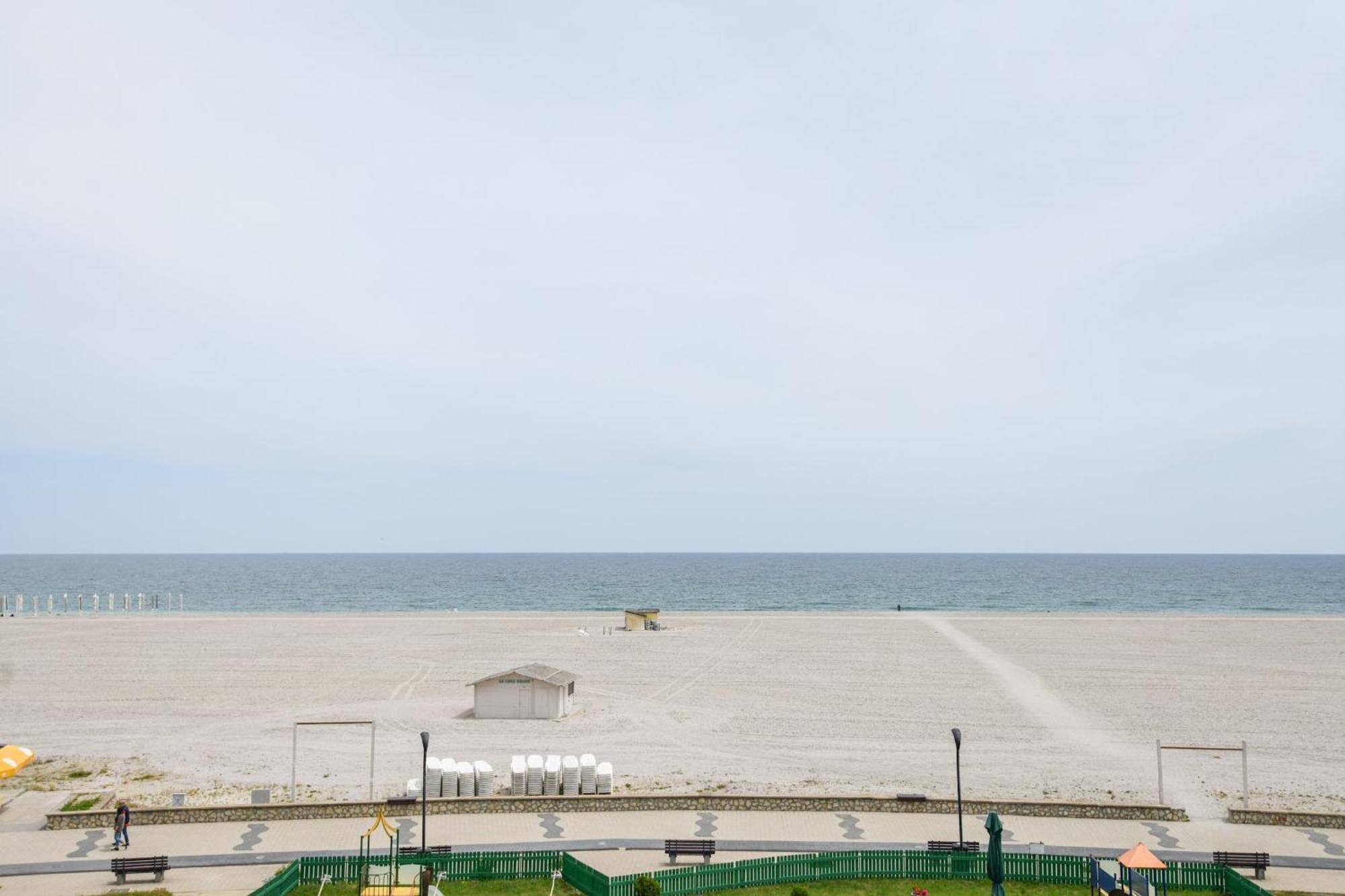 Complex Modern All Inclusive Mamaia Bagian luar foto