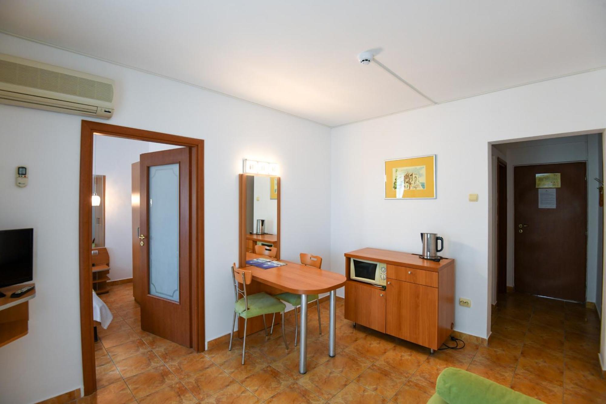 Complex Modern All Inclusive Mamaia Bagian luar foto