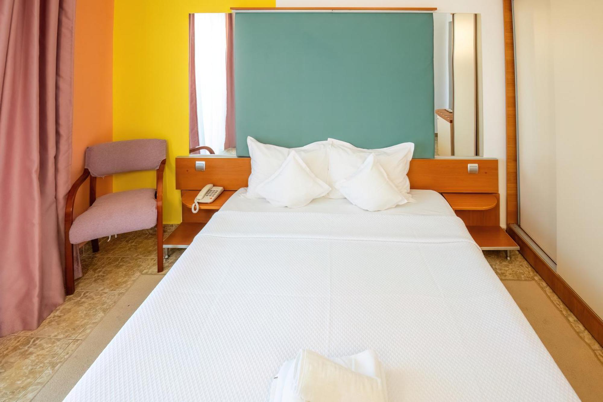 Complex Modern All Inclusive Mamaia Bagian luar foto
