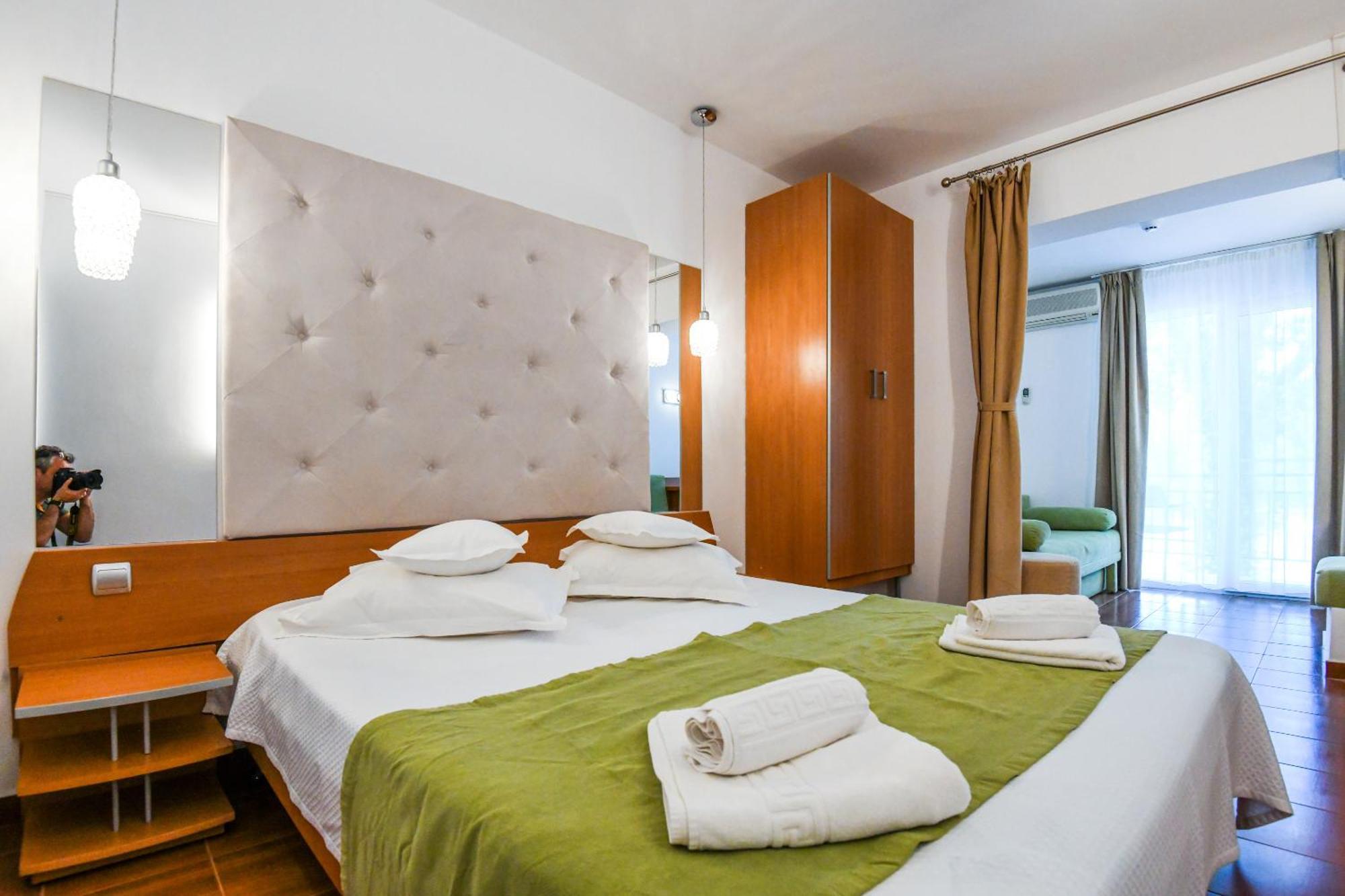 Complex Modern All Inclusive Mamaia Bagian luar foto