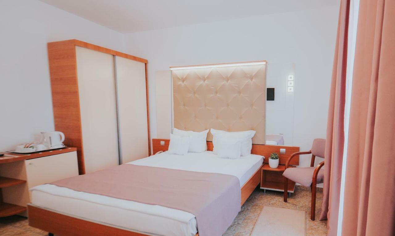 Complex Modern All Inclusive Hotel Mamaia Bagian luar foto